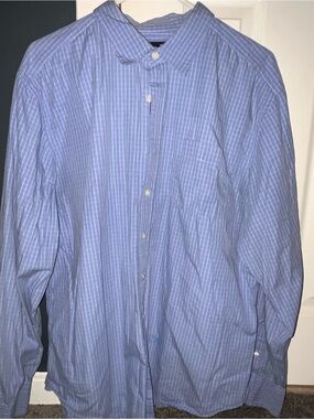 GAP Light Blue Pinstripe Men's Button-Down Shirt